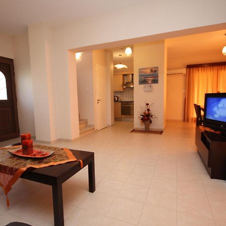 Holidays Villas Пісурі Екстер'єр фото