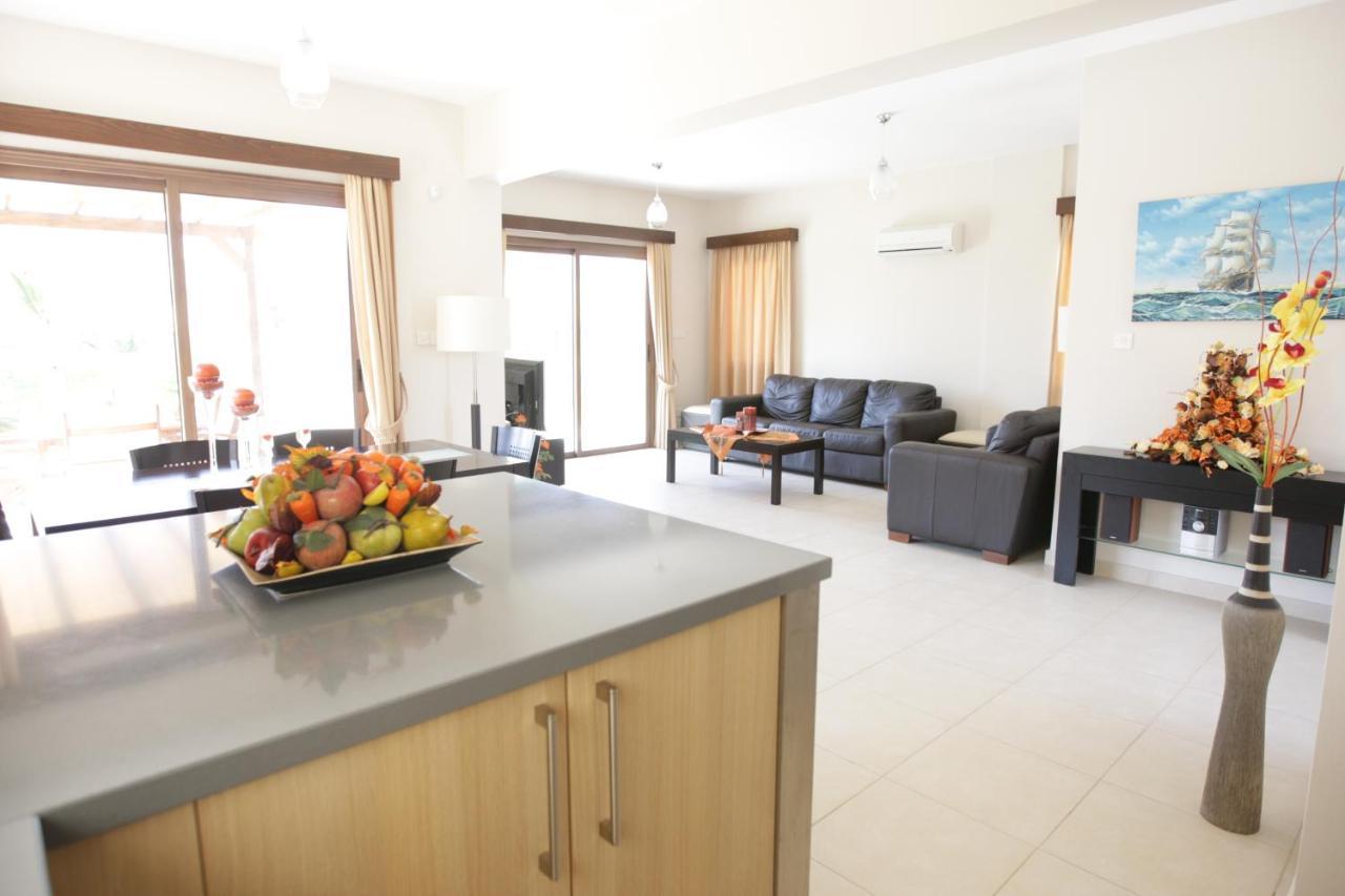Holidays Villas Пісурі Екстер'єр фото