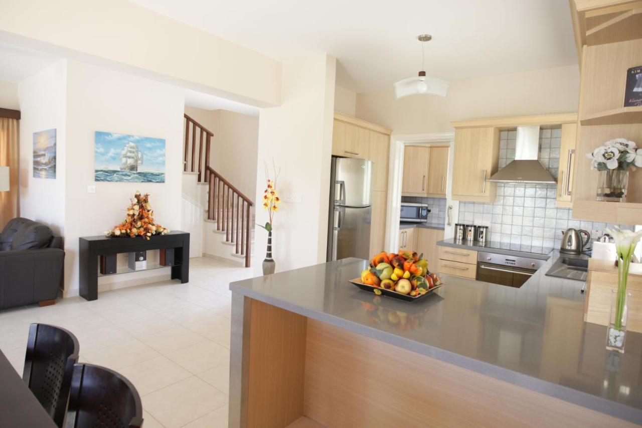 Holidays Villas Пісурі Екстер'єр фото