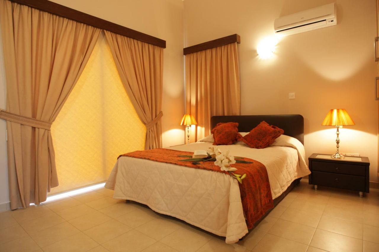 Holidays Villas Пісурі Екстер'єр фото