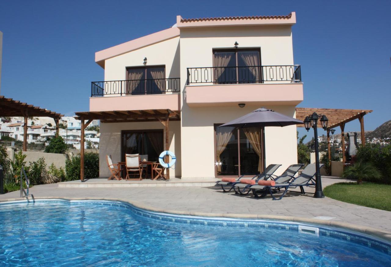 Holidays Villas Пісурі Екстер'єр фото