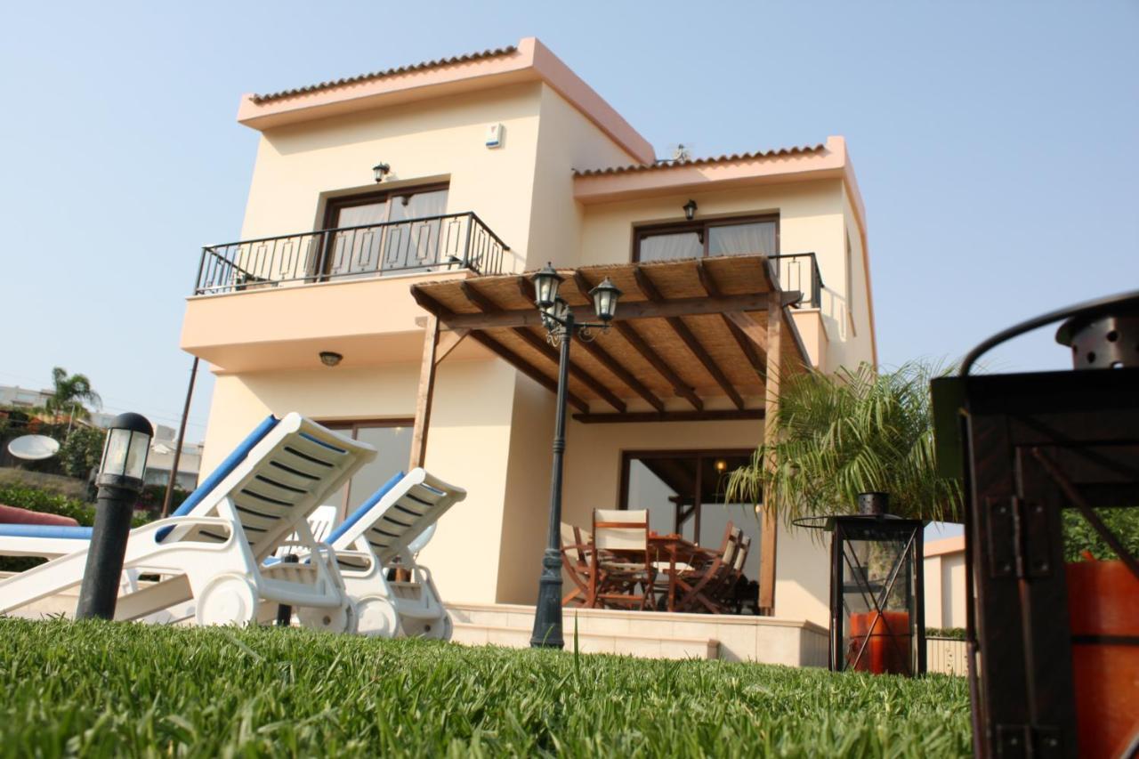 Holidays Villas Пісурі Екстер'єр фото