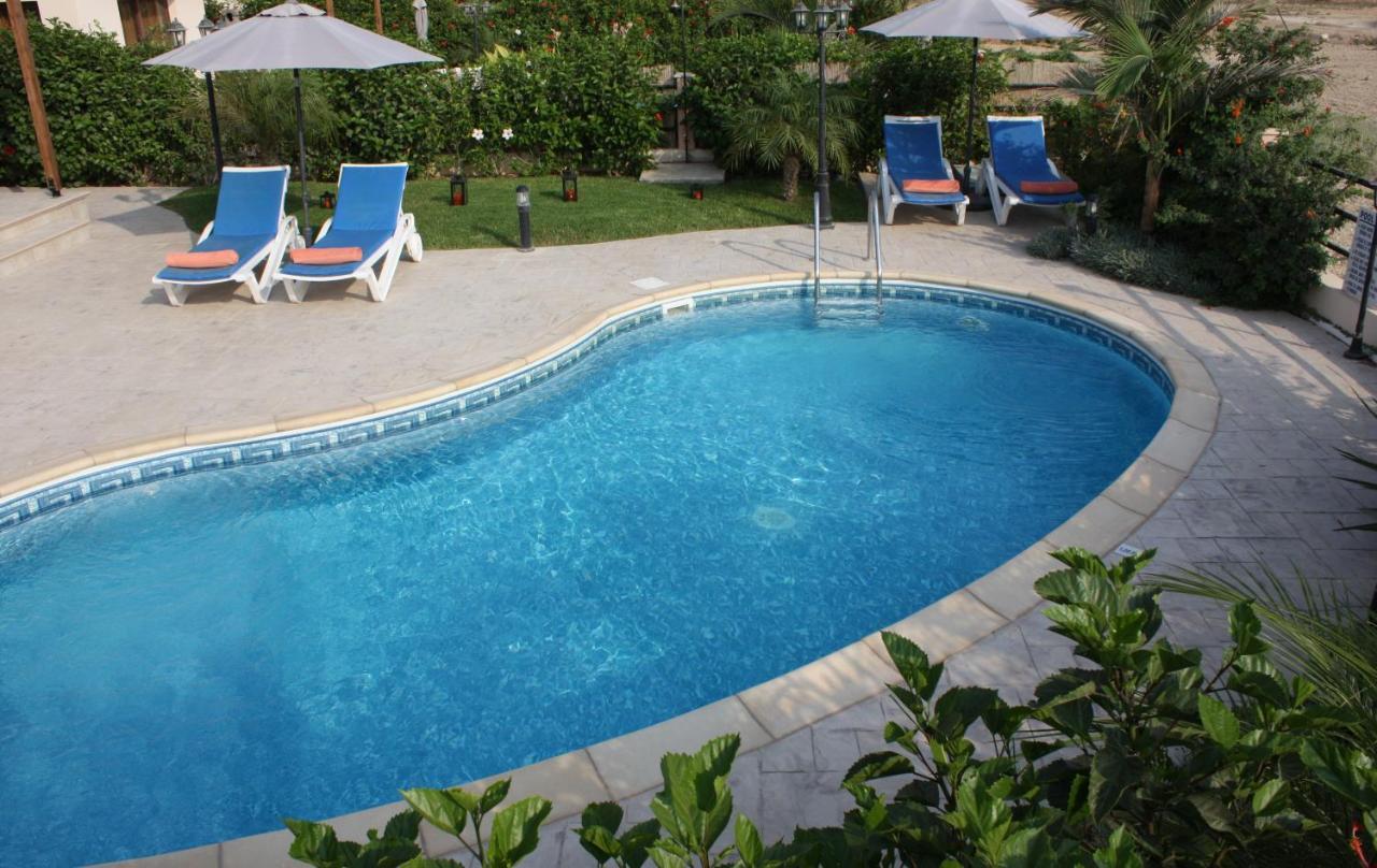 Holidays Villas Пісурі Екстер'єр фото