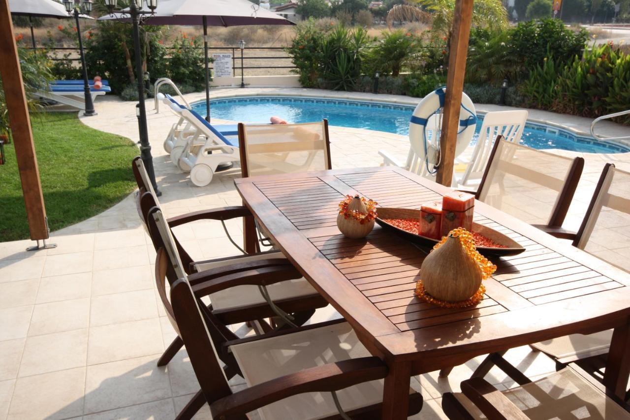 Holidays Villas Пісурі Екстер'єр фото